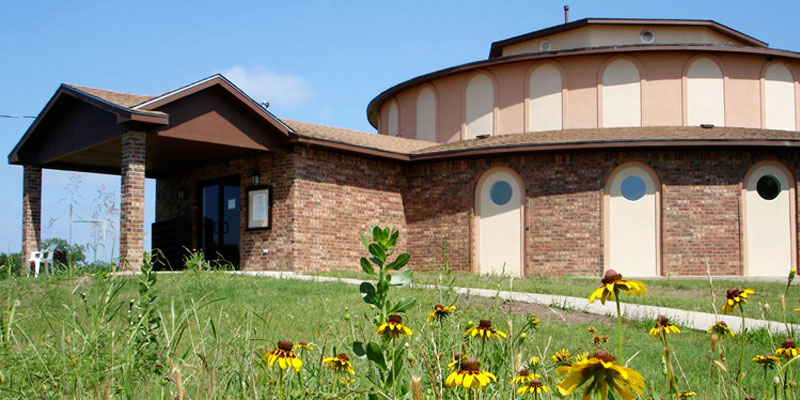overview-dhamma-hall